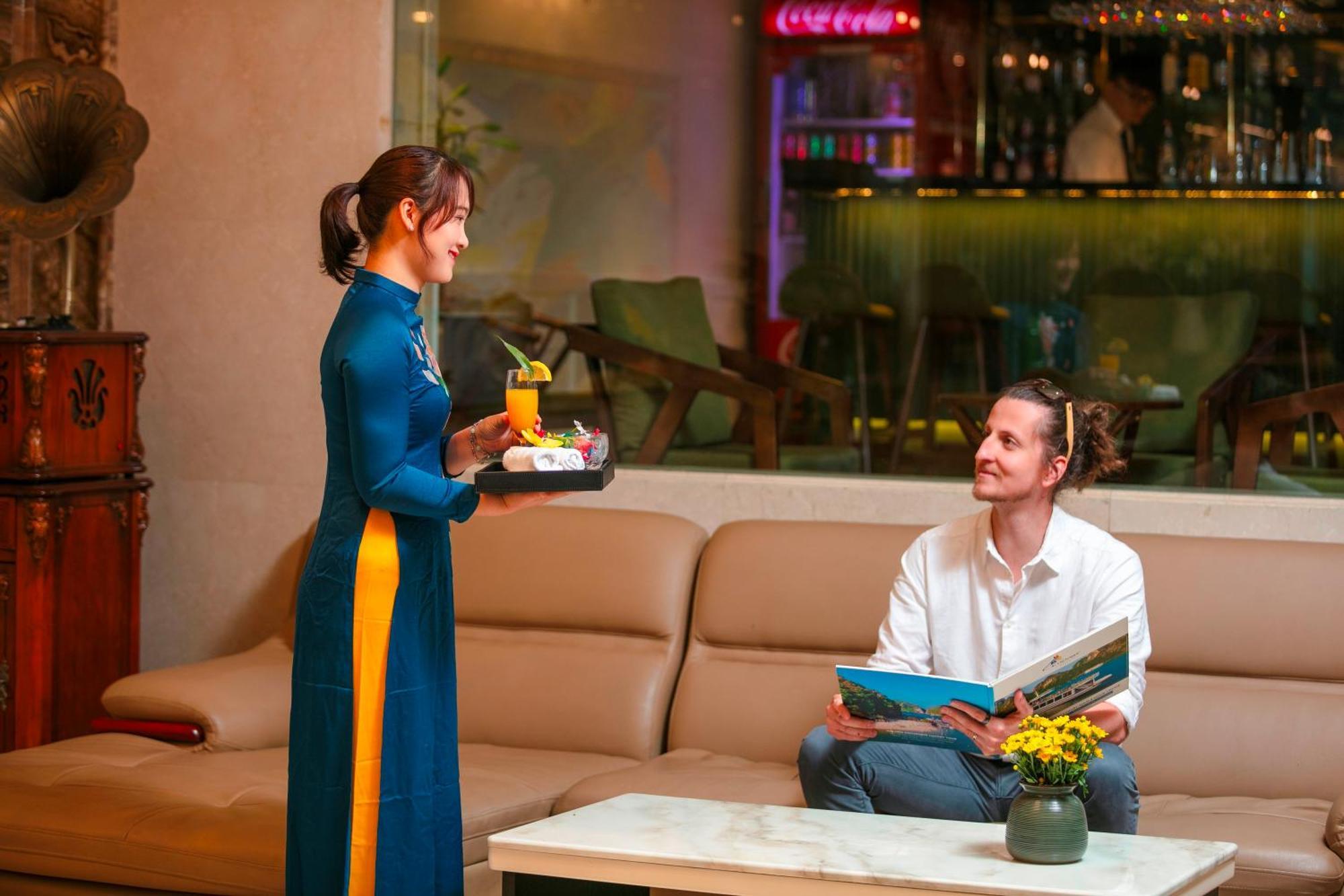 Champton Hanoi Hotel Екстер'єр фото